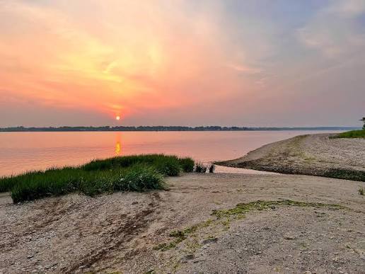 Sunset over the water at Gaspee Point in Warwick
